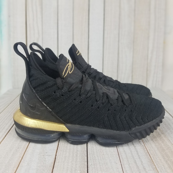 nike lebron 16 i am king nike lebron 16 i am king